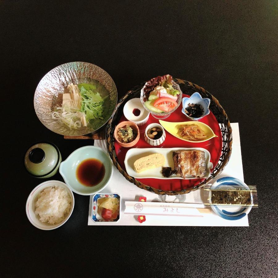 Shigisan Ryotei Ryokan Miyoshi 三乡町 外观 照片